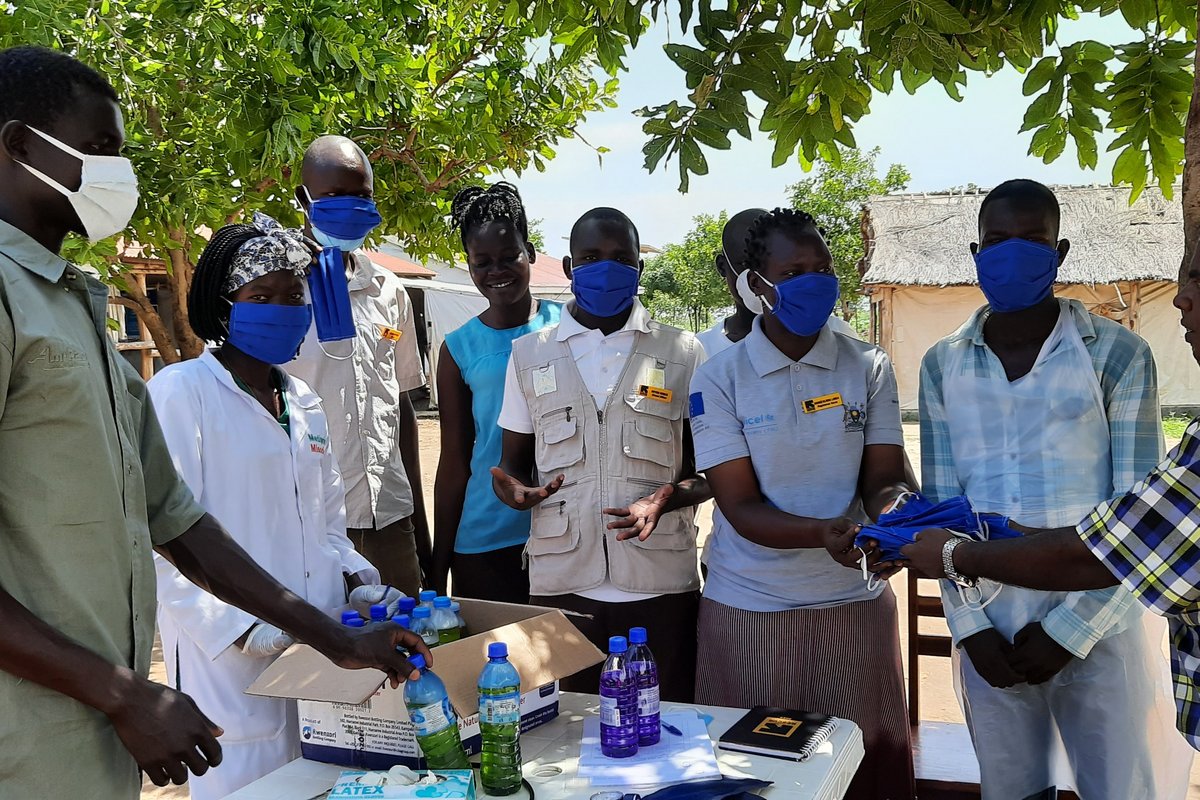 Uganda: Masken gegen das Corona-Virus in Palabek