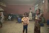 Äthiopien: hungernde Kinder in Notunterkunft